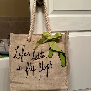 Cute tote perfect for summer